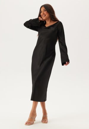 Se BUBBLEROOM Waterfall Midi Satin Dress Black 44 ved Bubbleroom