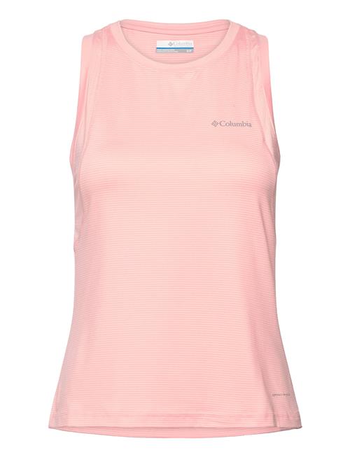 Se Weekend Ascent Tank Columbia Sportswear Pink ved Booztlet