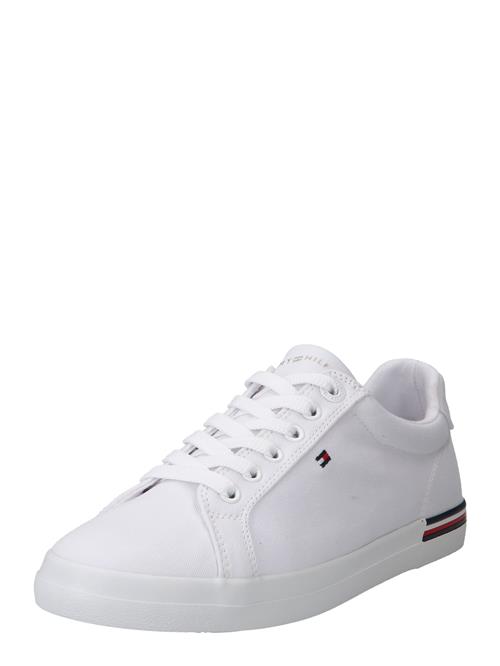 Se TOMMY HILFIGER Sneaker low 'Essential'  navy / rød / hvid ved About You