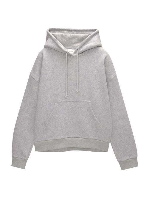 Se Pull&Bear Sweatshirt  grå ved About You