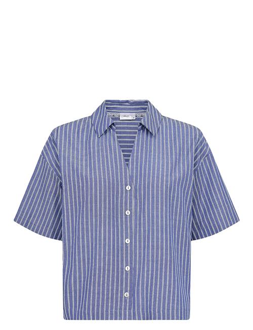 Se Nuzally Ss Shirt Nümph Blue ved Booztlet