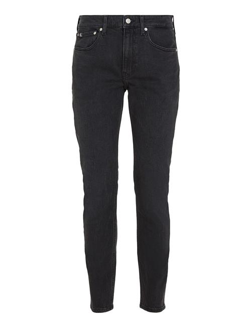 Se Slim Taper Calvin Klein Jeans Black ved Booztlet