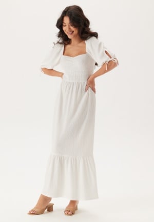 Se BUBBLEROOM Smock Maxi Dress Offwhite XL ved Bubbleroom