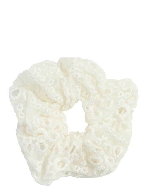 Se Pcsaga Scrunchie Pieces White ved Booztlet