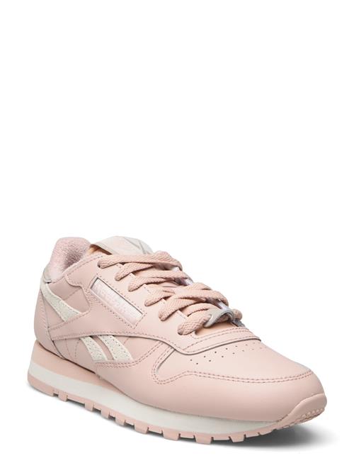 Se Classic Leather Reebok Classics Pink ved Booztlet