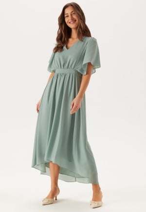 Se VILA Mirage 2/4 V-Neck Ankle Dress Green Milieu 44 ved Bubbleroom