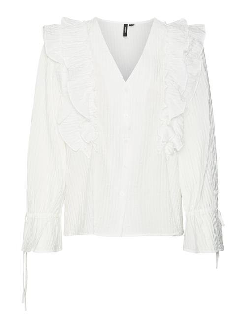 Se VERO MODA Bluse 'VMKausa'  hvid ved About You