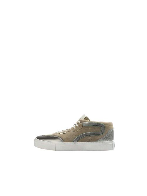 Se Scalpers Sneaker low  brun / sølv ved About You