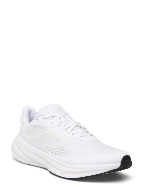 Se Response Super W Adidas Performance White ved Booztlet