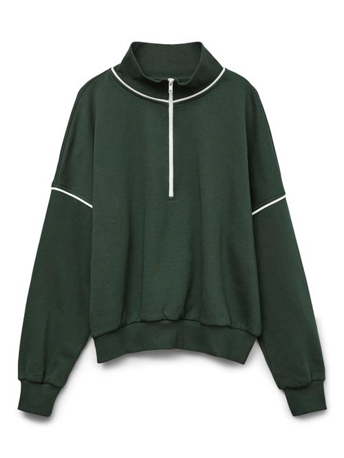 Se VERO MODA Sweatshirt 'VMKami'  mørkegrøn / hvid ved About You