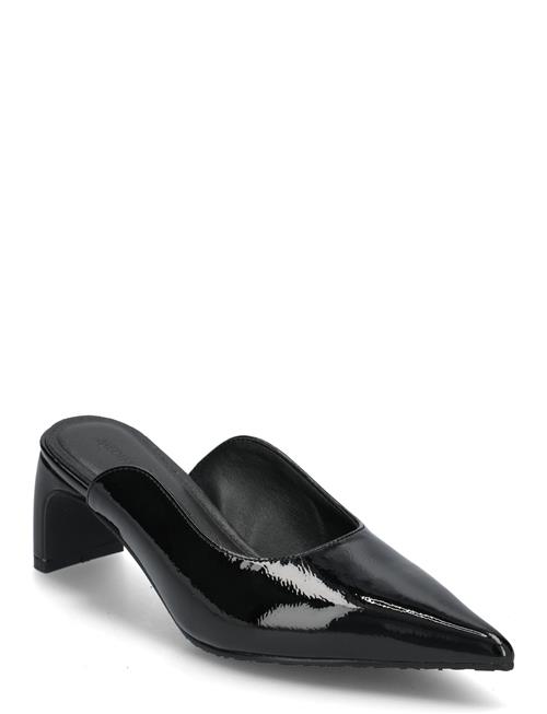 Se Rowe Heel Cutline Mule #P Bianco Black ved Booztlet