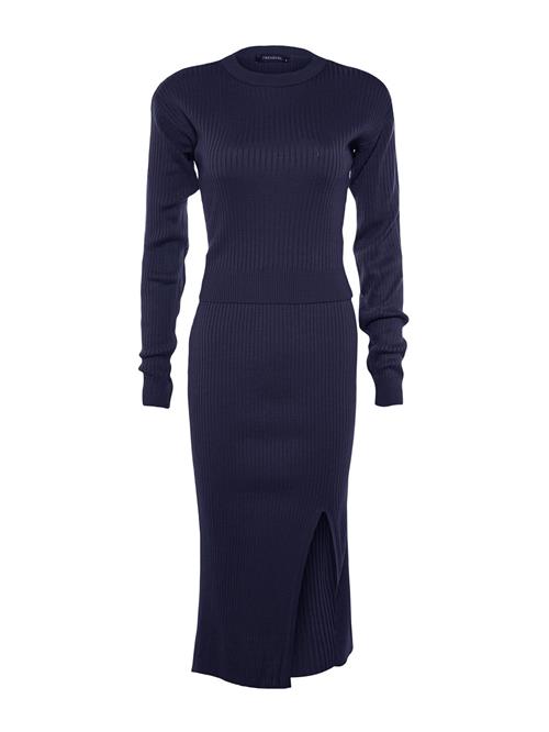 Trendyol Kostume  marin