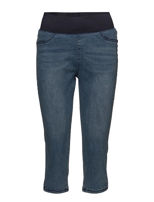 Capri Pants From Freequent In A Lovely Denim Fabric. The Pants Are Simple In The FREE/QUENT Blue