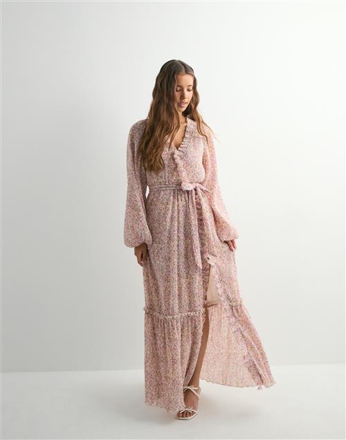 Nelly - Blomstret - Maxi Wrap Dress