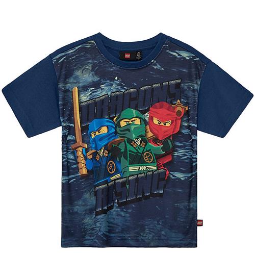 LEGOÂ® Wear LEGOÂ® Ninjago T-shirt - LWTaffy 302 - MÃ¸rkeblÃ¥ m. Print
