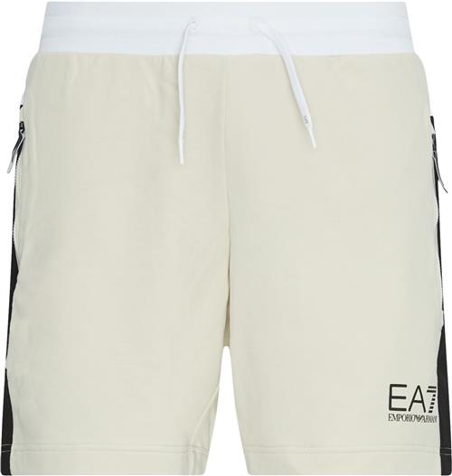 EA7 Shorts