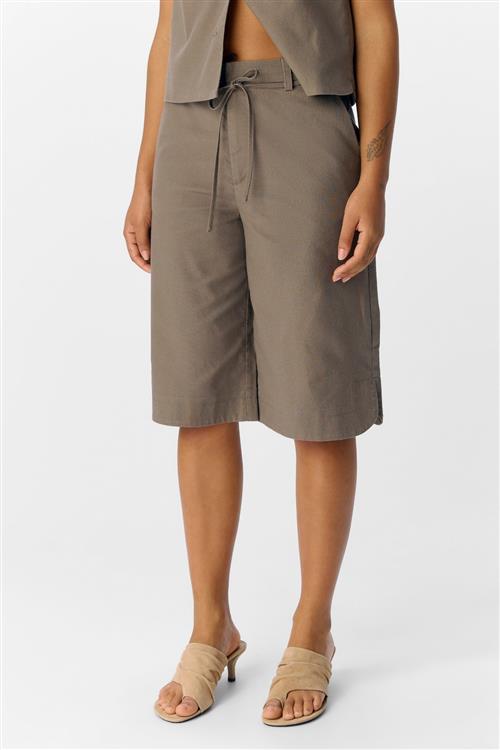 Aura Bermuda Shorts - Morel - 36 - Object