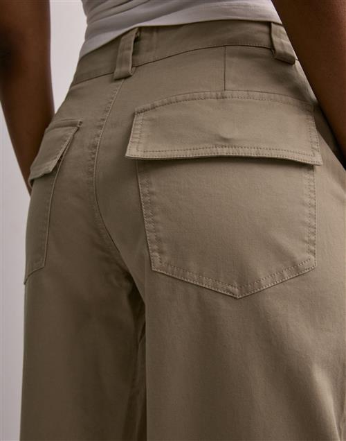 Nelly - Beige - Soft Volume Pants
