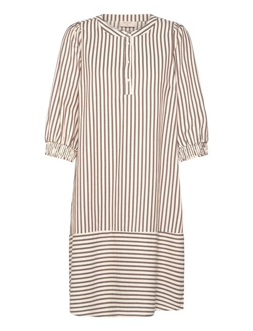 Dress From Freequent In A Lightly Embossed Material With Stripes. The Dress Has FREE/QUENT Beige