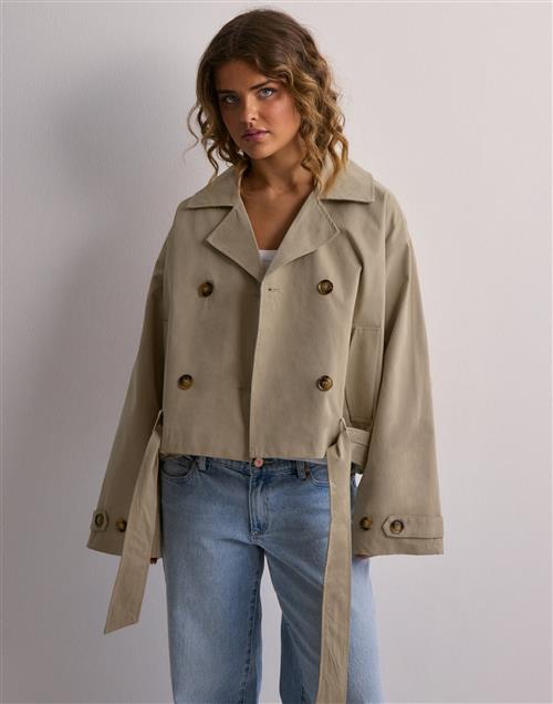 Neo Noir - Beige - Sia F Jacket