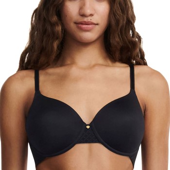 Se Chantelle Bh C Jolie Comfort Convertible T-Shirt Bra Sort C 70 Dame ved Timarco