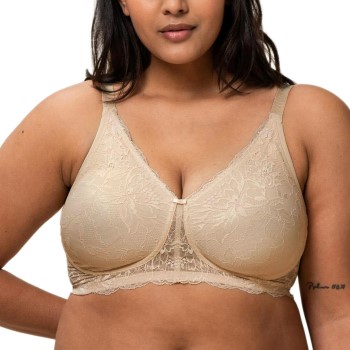 Se Triumph Bh Amourette Charm N03 Creme C 90 Dame ved Timarco
