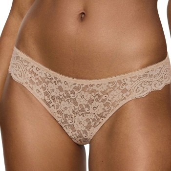 Triumph Trusser Amourette String Beige 38 Dame