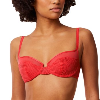 Triumph BH Delightful Spotlight W Rød D 80 Dame