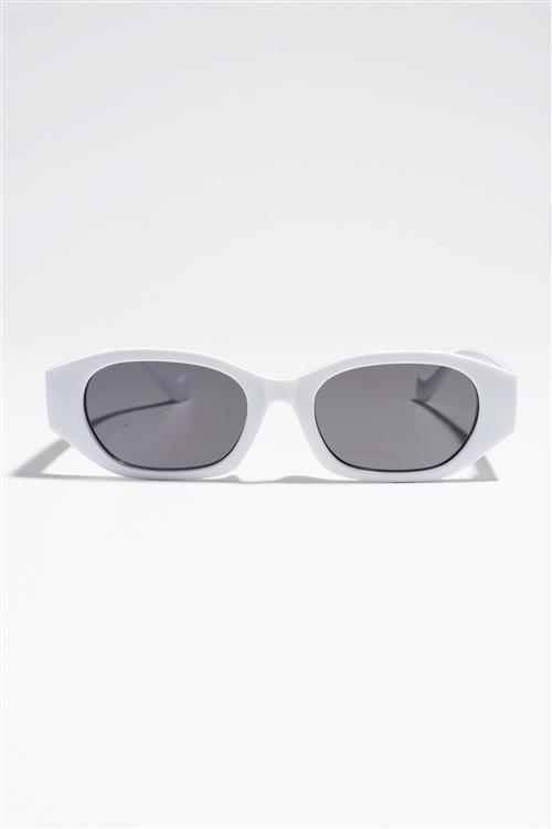 Nicola Solbriller - Hvid/Sort - One Size - TeeShoppen