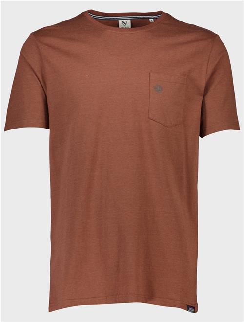 Se Jack's T-shirt ved Tøjeksperten