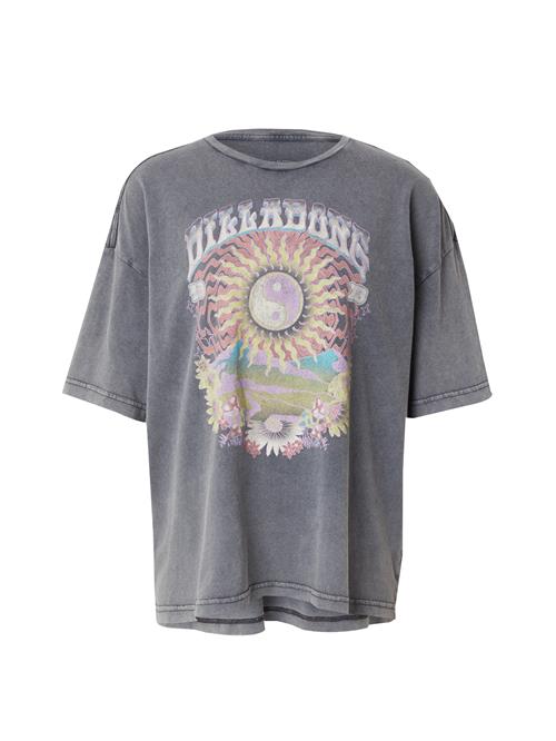 BILLABONG Oversized bluse 'CELIO GRANDE'  lyseblå / sort / offwhite