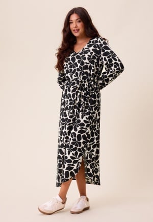 Happy Holly V-neck Viscose Dress Black/Patterned 40/42