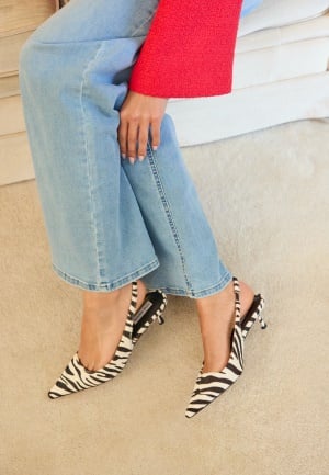 Steve Madden Kari Slingback Zebra 41