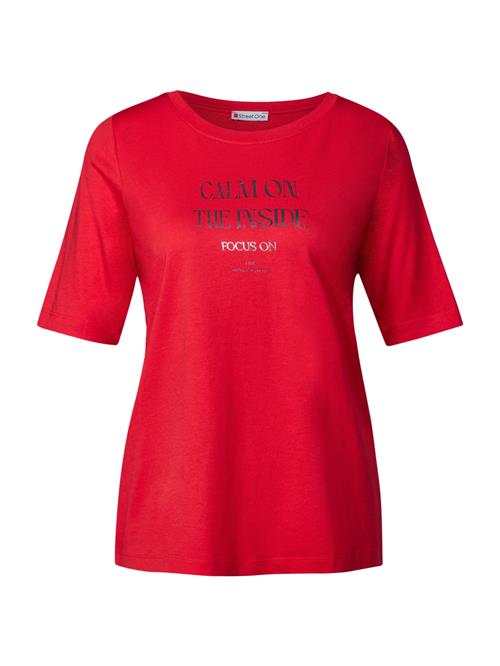 Se STREET ONE Shirts  rød / sort ved About You