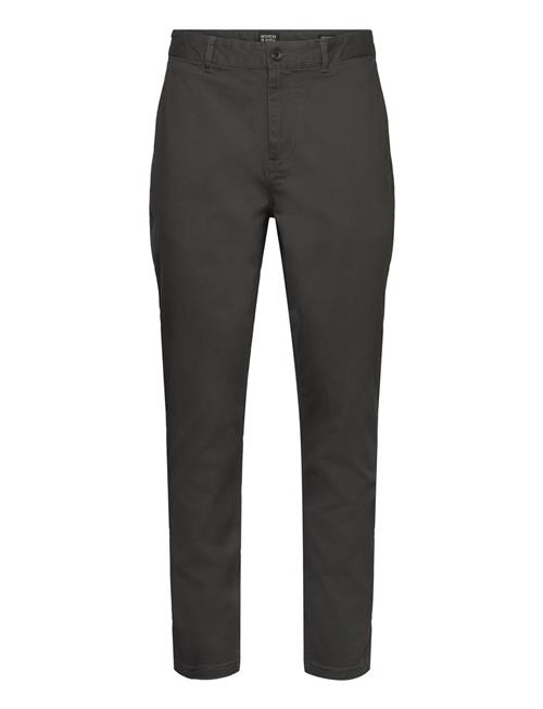 Se Essential Drift - Regular-Tapered Twill Chino Scotch & Soda Grey ved Booztlet