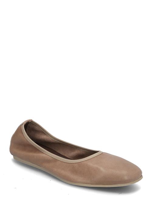Rey Flats Filippa K Beige