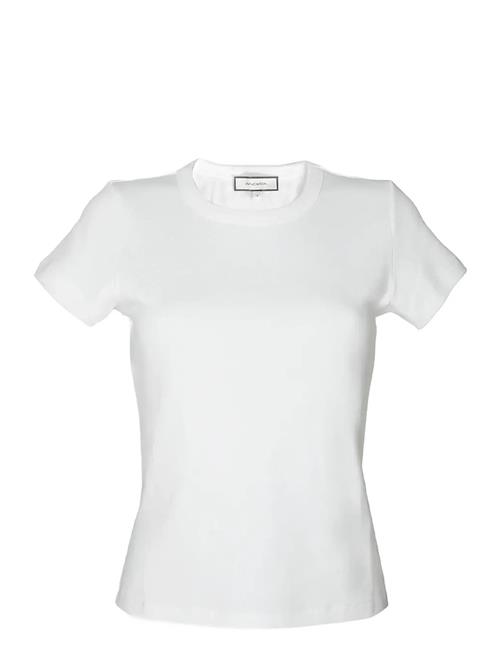 Fallon Andiata White