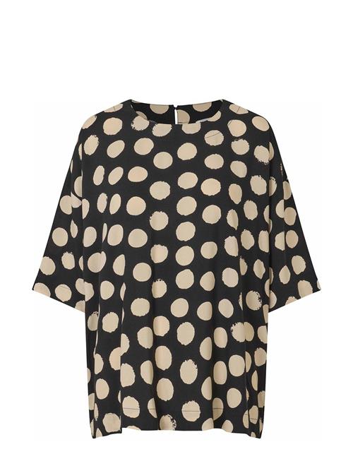 Madegana Masai Black