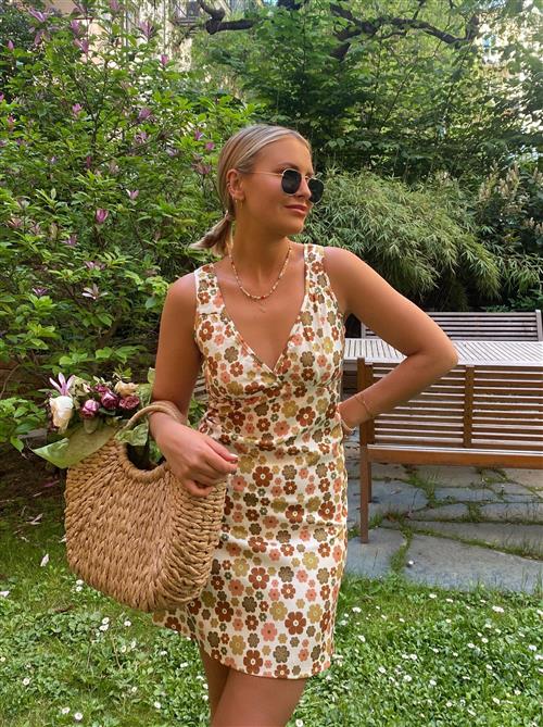 Love on a Saturday night dress - M - May
