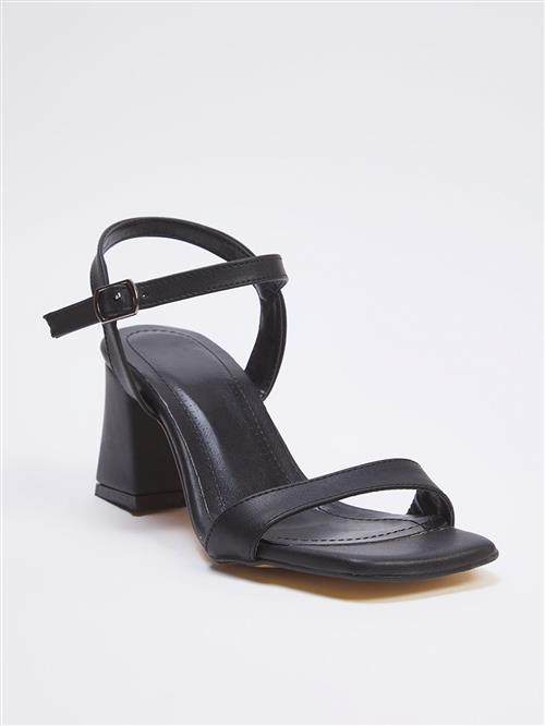 Trendyol Sandaler med rem  sort