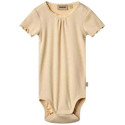 Wheat Edna Ribbet Kortærmet Baby Body Macadamia | Beige | 74 cm