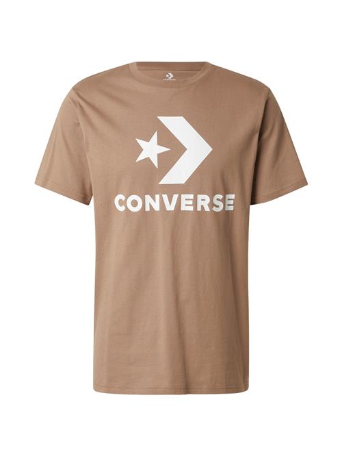 Se CONVERSE Bluser & t-shirts  lysebrun / hvid ved About You