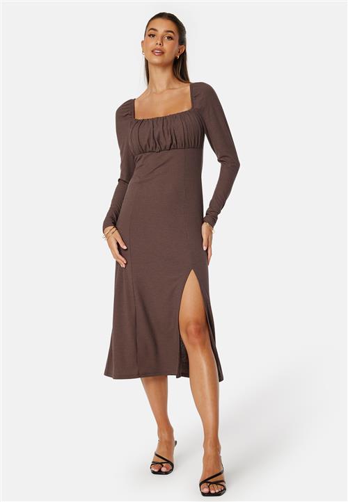 BUBBLEROOM Neija Square Neck Midi Dress