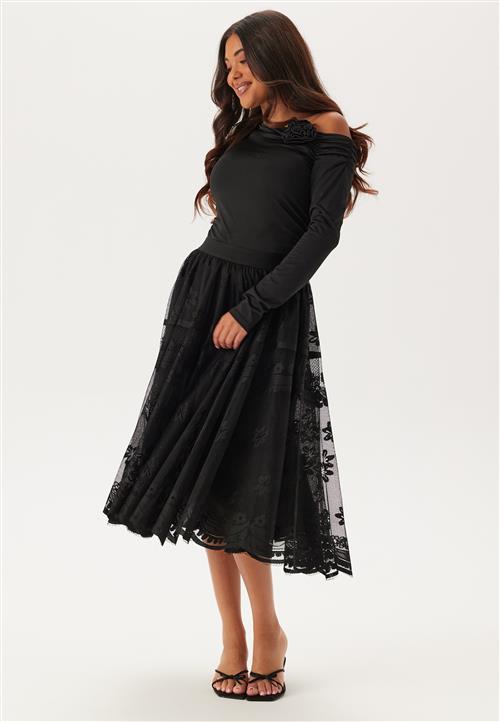 BUBBLEROOM Lace Skirt