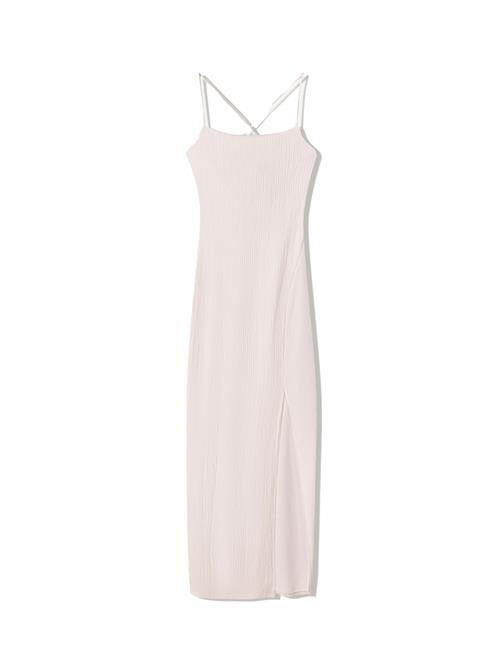 Se Bershka Sommerkjole  ecru ved About You