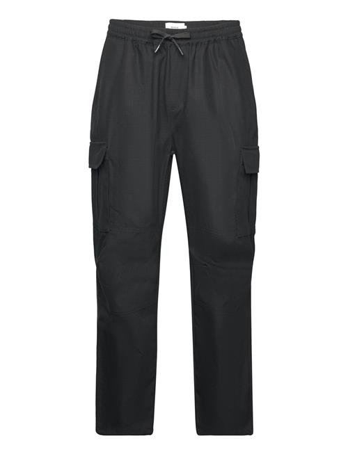 Se Thule Pants Makia Black ved Booztlet