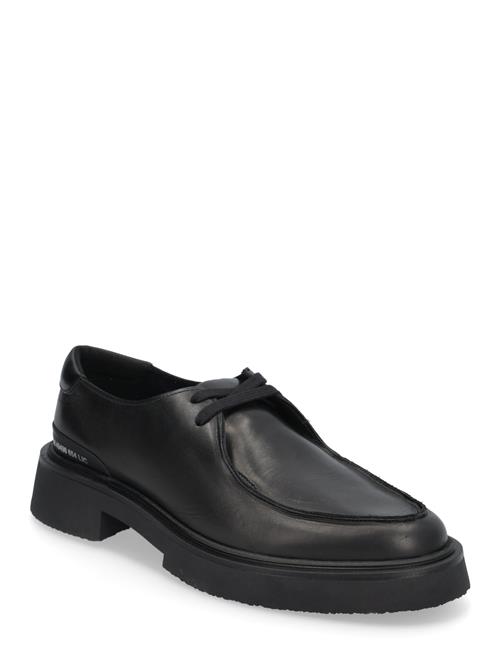 Se Zeno Lace-Up Steve Madden Black ved Booztlet