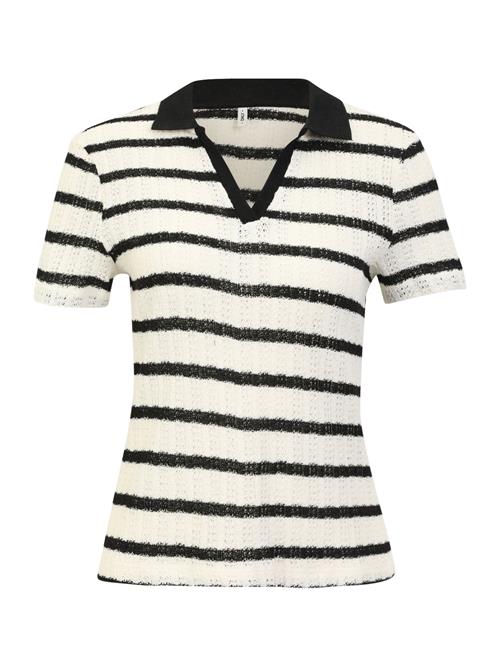 Only Tall Shirts 'ONLHALIA'  sort / hvid