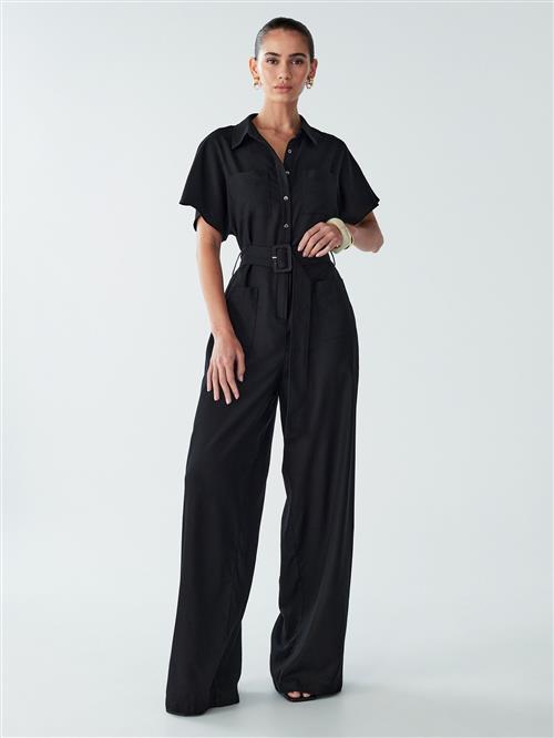 Se Willa Jumpsuit 'Zel'  sort ved About You