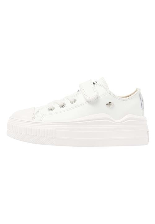 BRITISH KNIGHTS Sneakers 'KAYA FLOW'  hvid